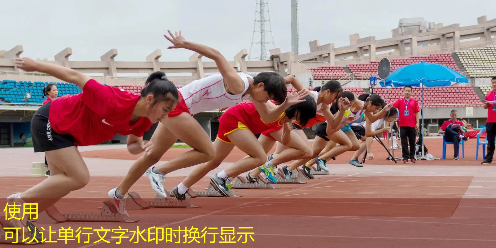 ayx·爱游戏：网球拍单人训练神器怎么固定